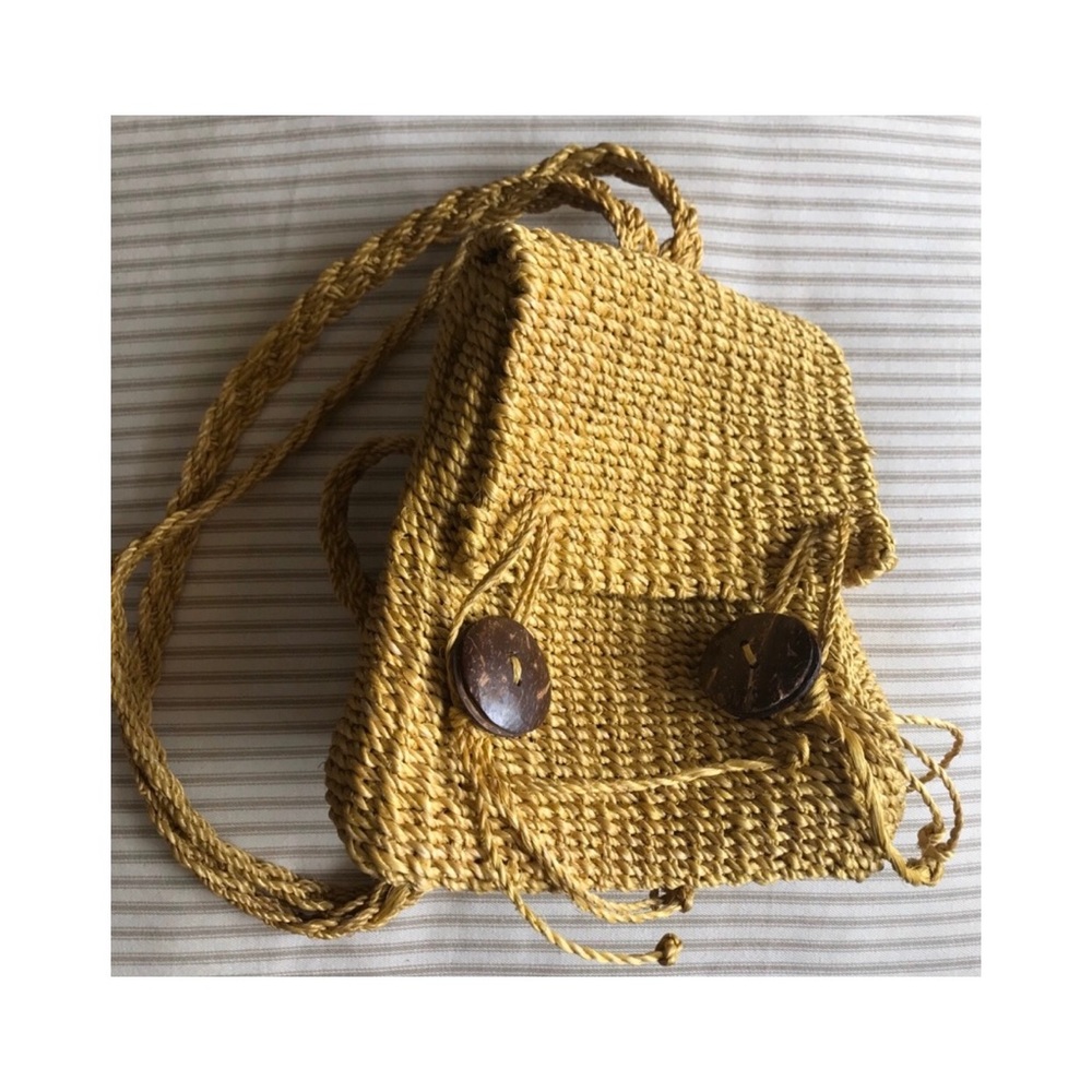 Hunt Club Straw Backpack w/ Coconut Buttons